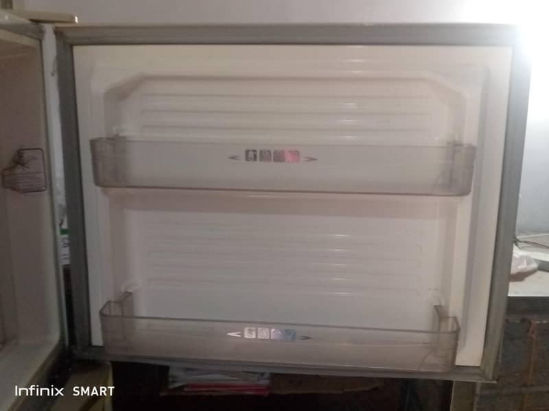 dead compressor fridge available 7