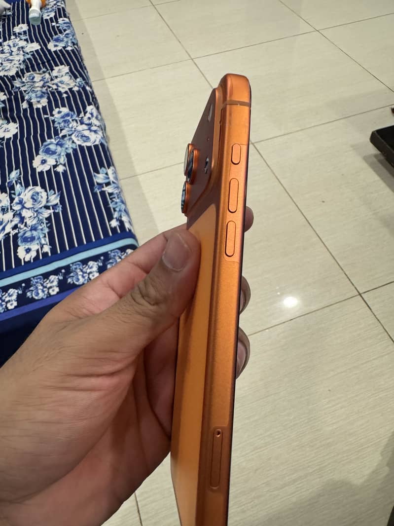 Apple iPhone 17 Pro Max 0
