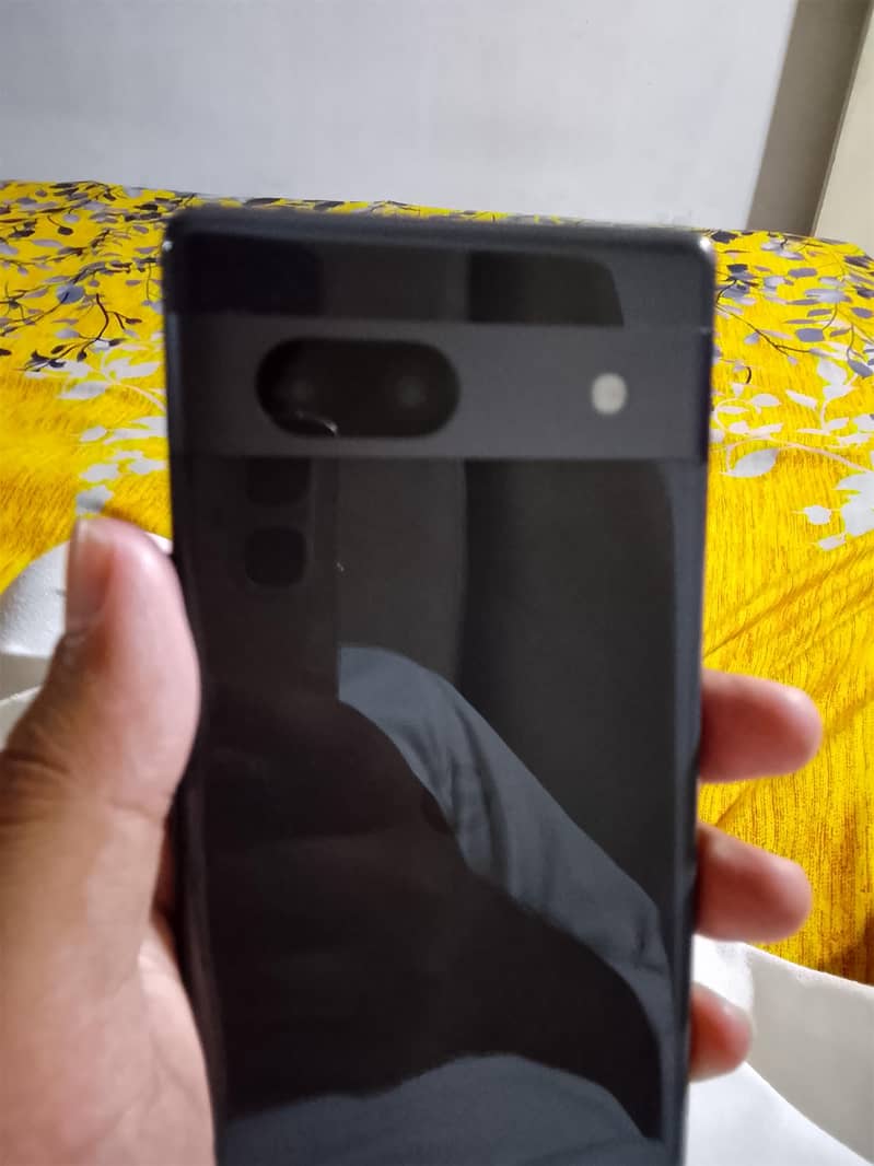 Google Pixel 7a 4