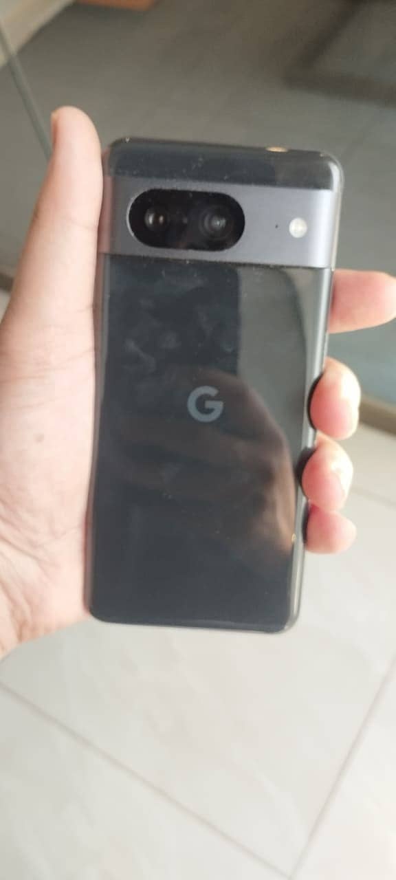Google Pixel 8 3