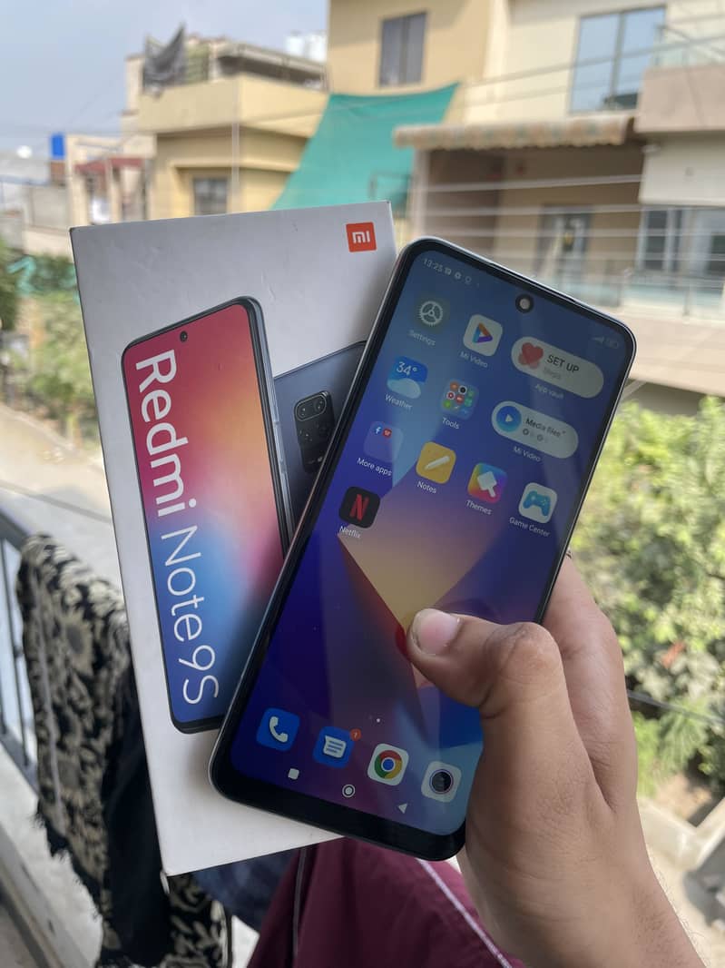 Xiaomi Redmi Note 9S 1