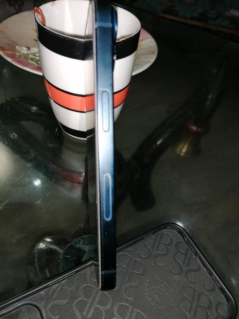 Apple iPhone 14 2