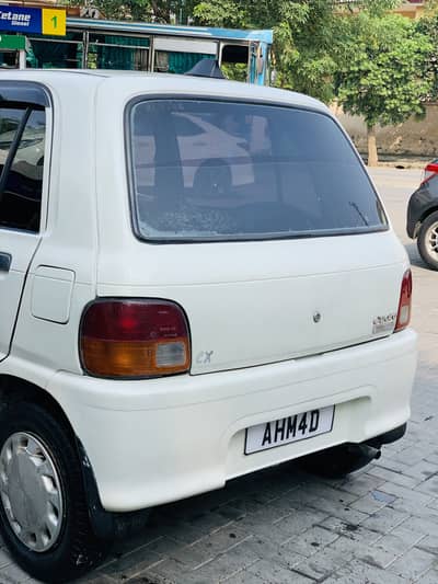 Daihatsu Cuore 2004