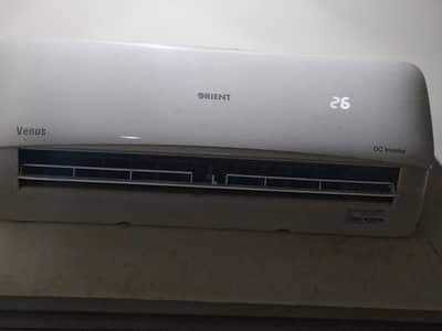 aik ton orient split ac lush condition fast cooling