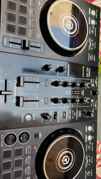 DDj 400 controller