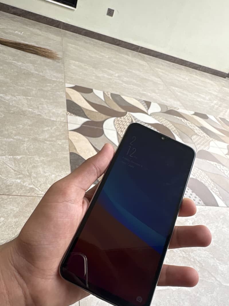 OPPO A7 0