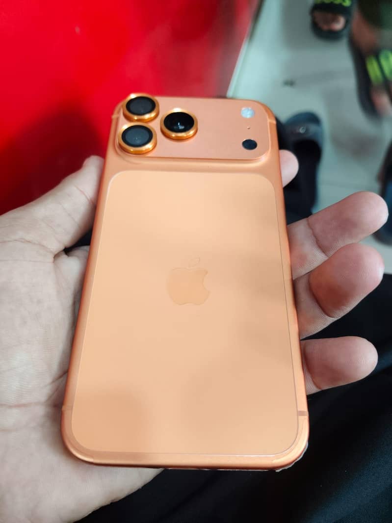 Apple iPhone 17 Pro Max 0