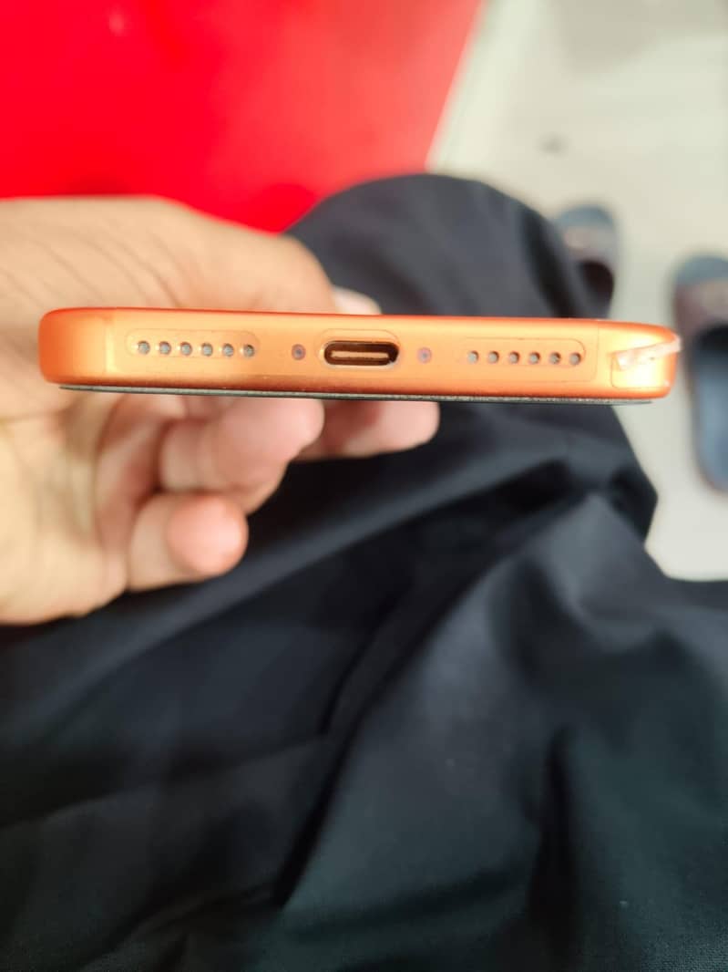 Apple iPhone 17 Pro Max 1