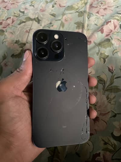 Apple iPhone XR  pta approved 64 GB 14 pro mai convert hai