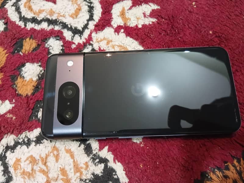 Google Pixel 8 1