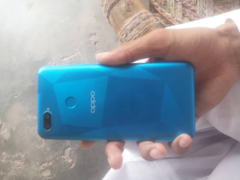 OPPO A12 0