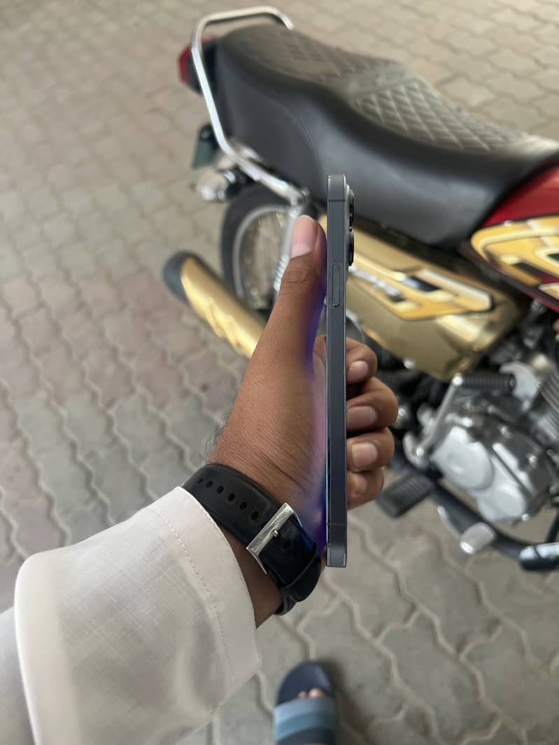 APPLE IPHONE 13 PRO MAX | 128 GB | PTA APPROVED 4