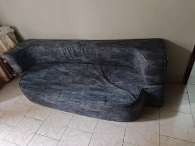 Sofa combed