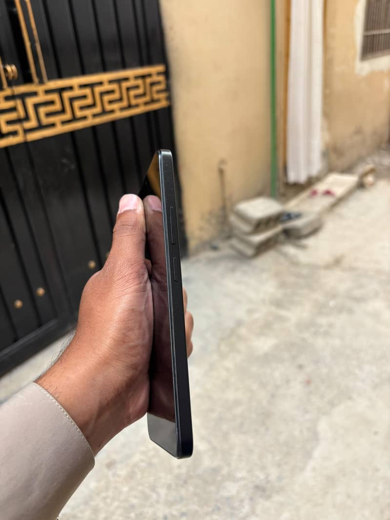 Xiaomi POCO C75 3