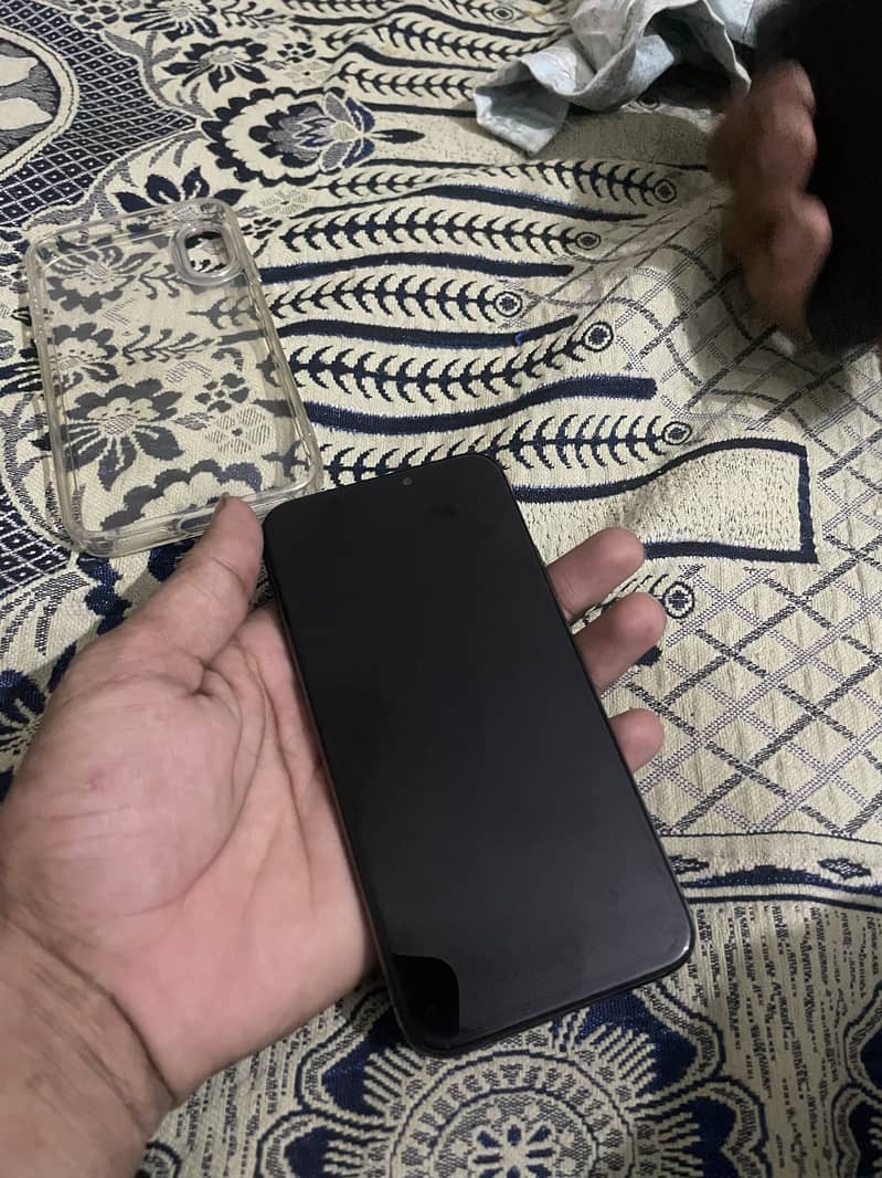 Apple iPhone X 1