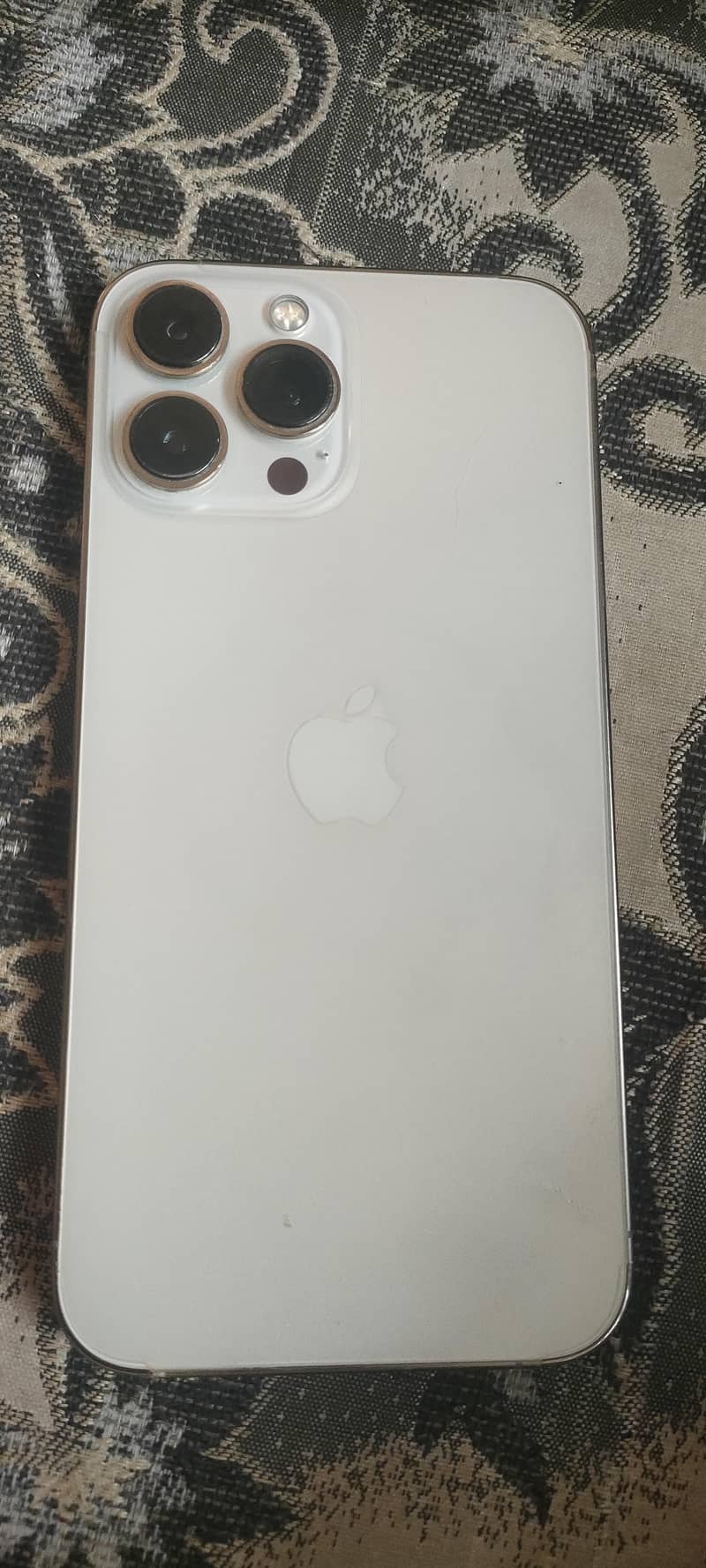 Apple iPhone 13 Pro Max 0