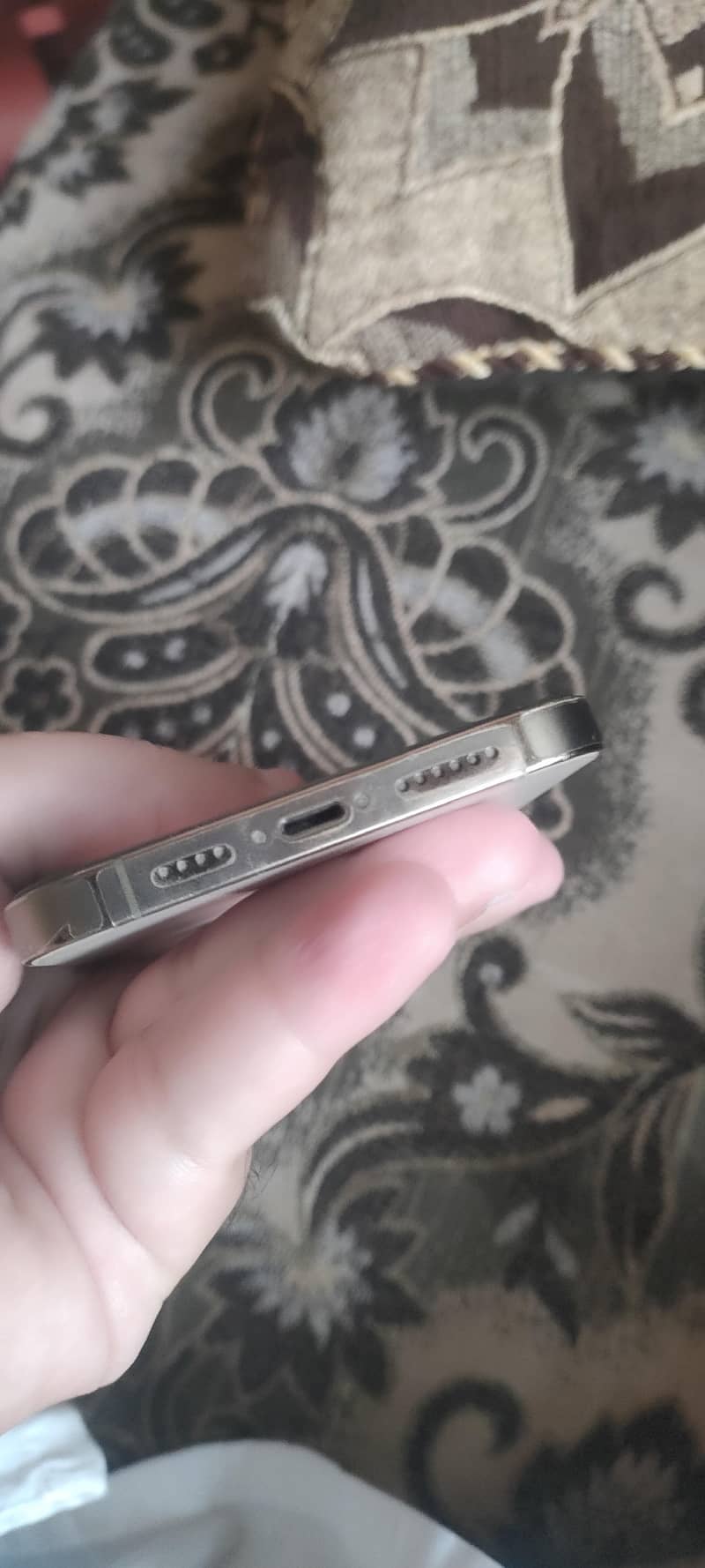 Apple iPhone 13 Pro Max 2