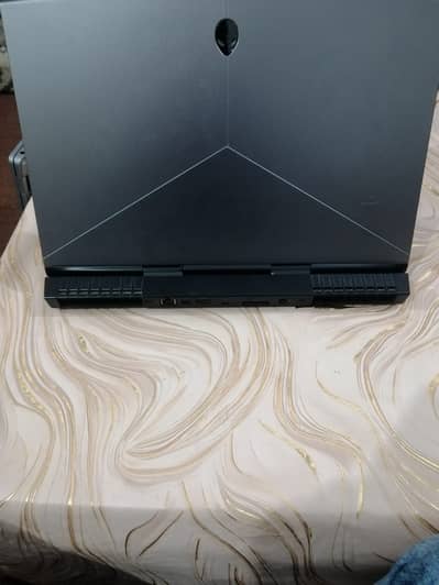 ALIENWARE 15 R3 CORE I7 7TH GENERATION