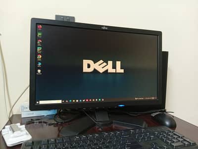 dell Intel Core i5-6600. DDR4. RAM: 8GB ROM: 124GB