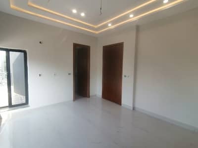 Prime Location 5 Marla House For rent In Beautiful Wapda Town Phase 1