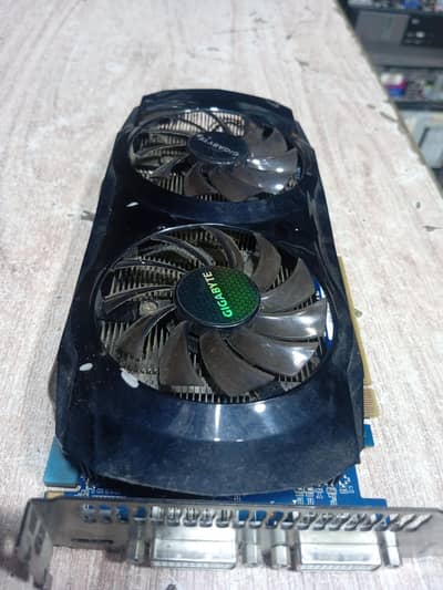 1 gb ddr 5 2 fan