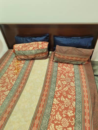 Pure Wood Beautiful Bed For Sale