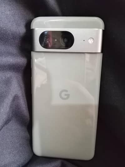 Google Pixel 8