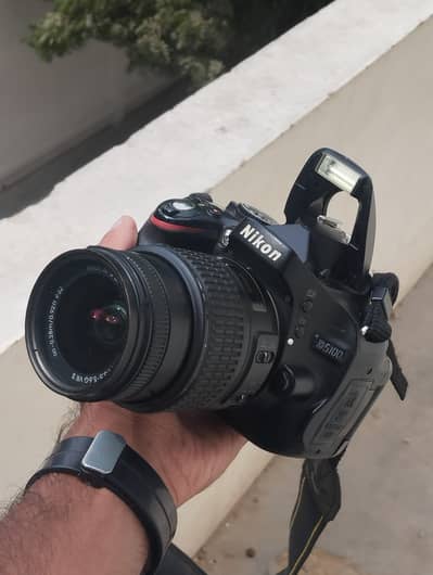 Nikon D5100 shutter count under 40k with complete Accessories