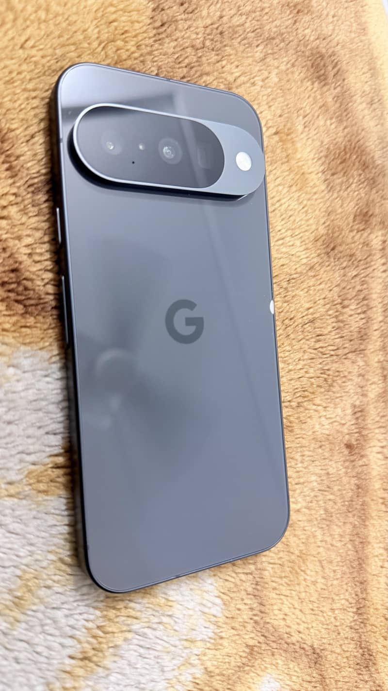 Google Pixel 10 2