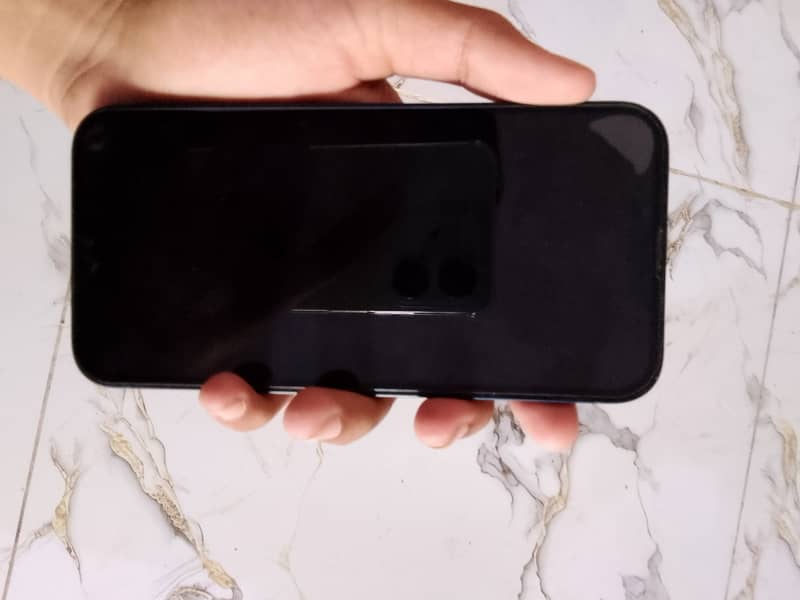 Apple iPhone 13 1