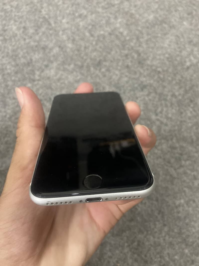 Apple iPhone SE 2