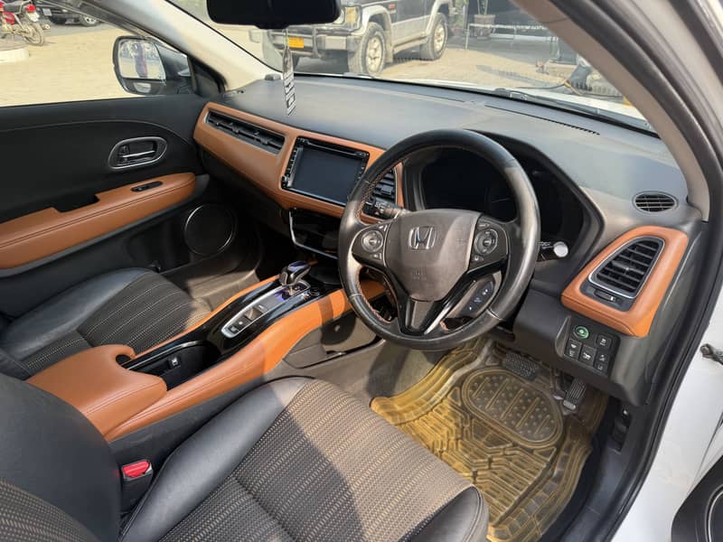 Honda Vezel 2016 4
