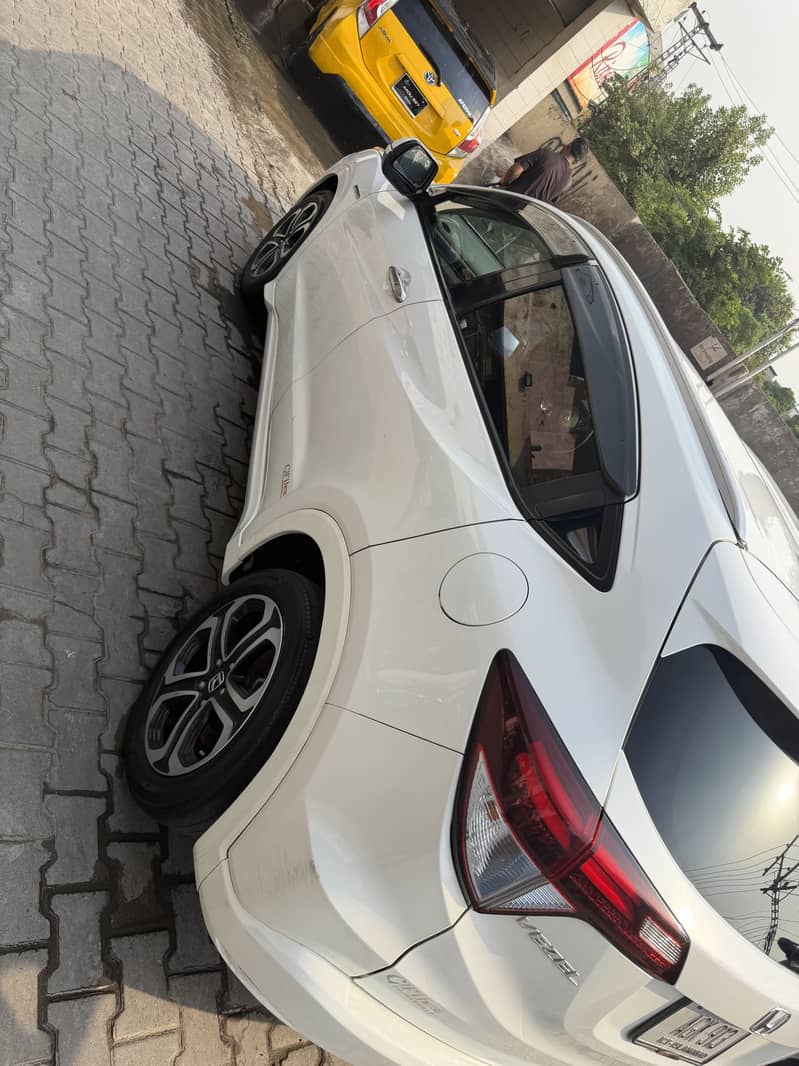 Honda Vezel 2016 5