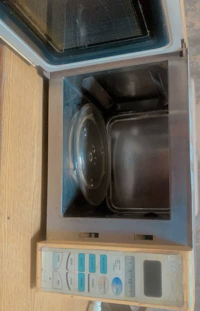 Microwave oven for sale
