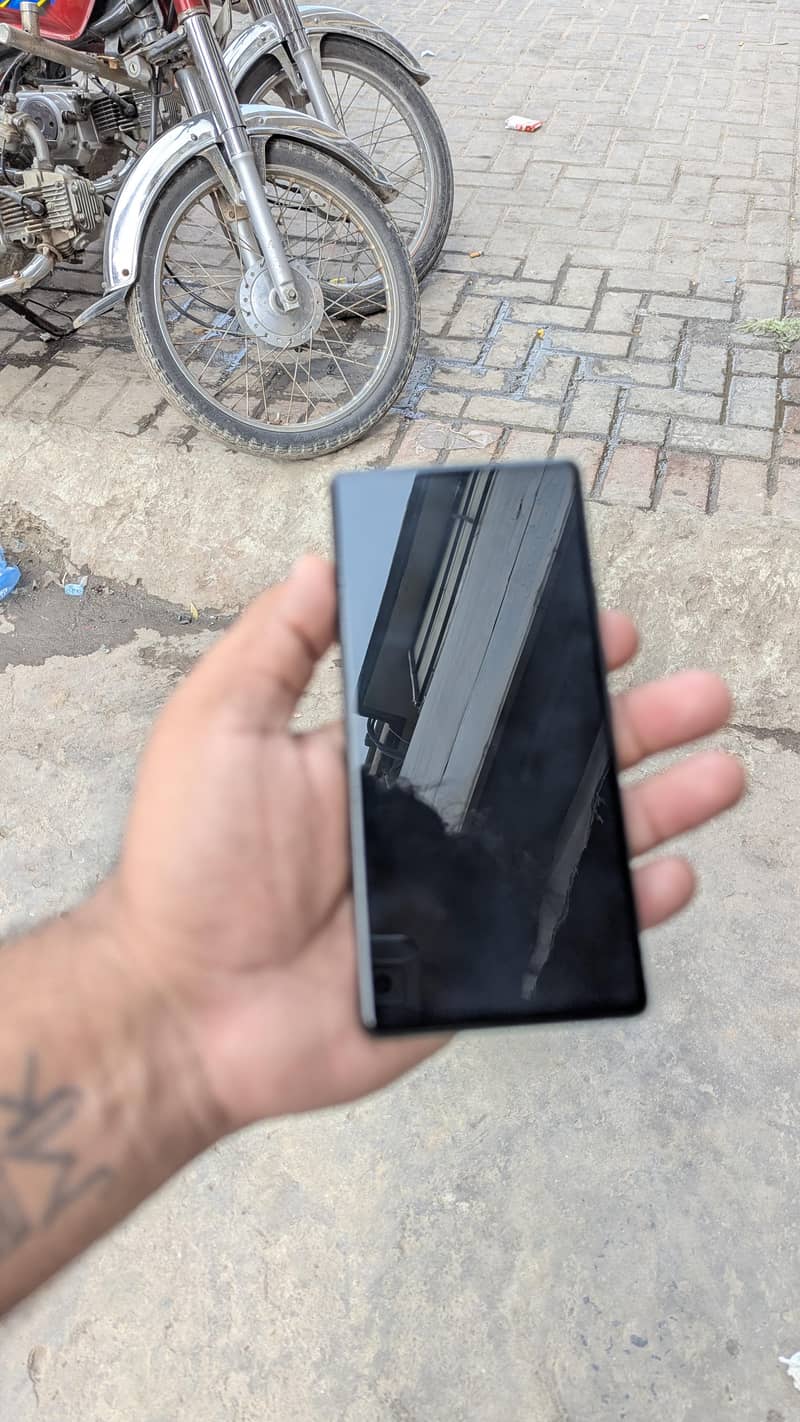Google Pixel 6a 1