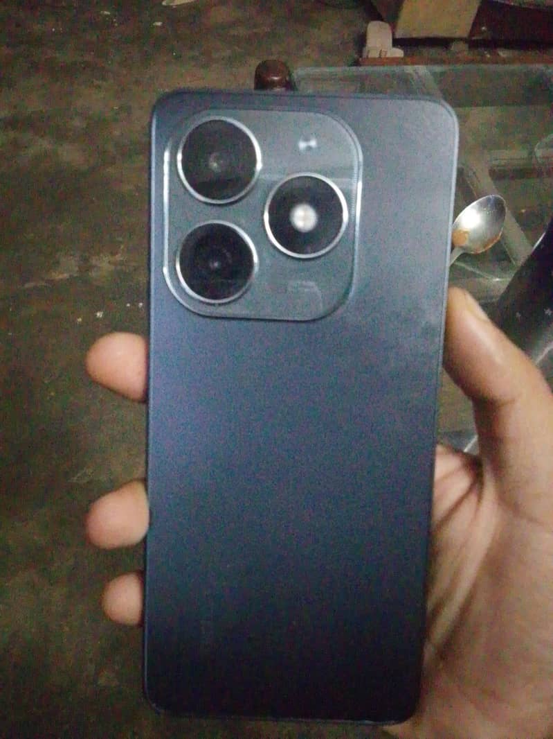 Tecno Spark 20C 1
