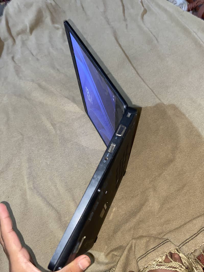 Laptop 0