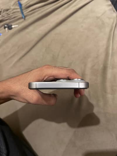 Apple iPhone 16 Pro Max