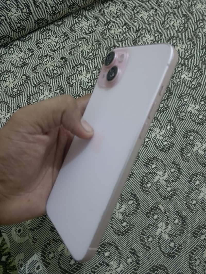 iphone 15 plus 6