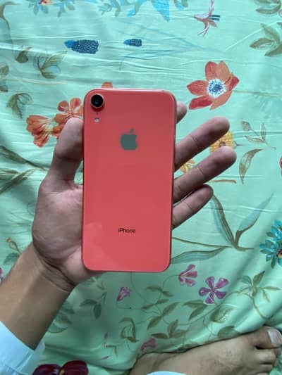 Apple iPhone XR