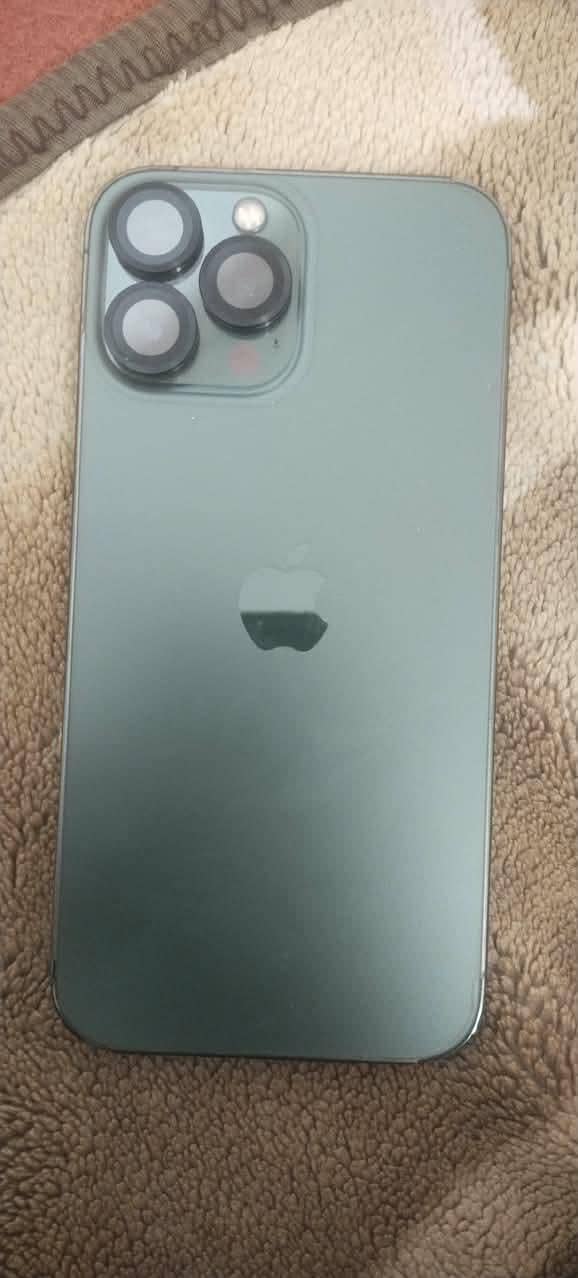 Apple iPhone 13 Pro Max 3