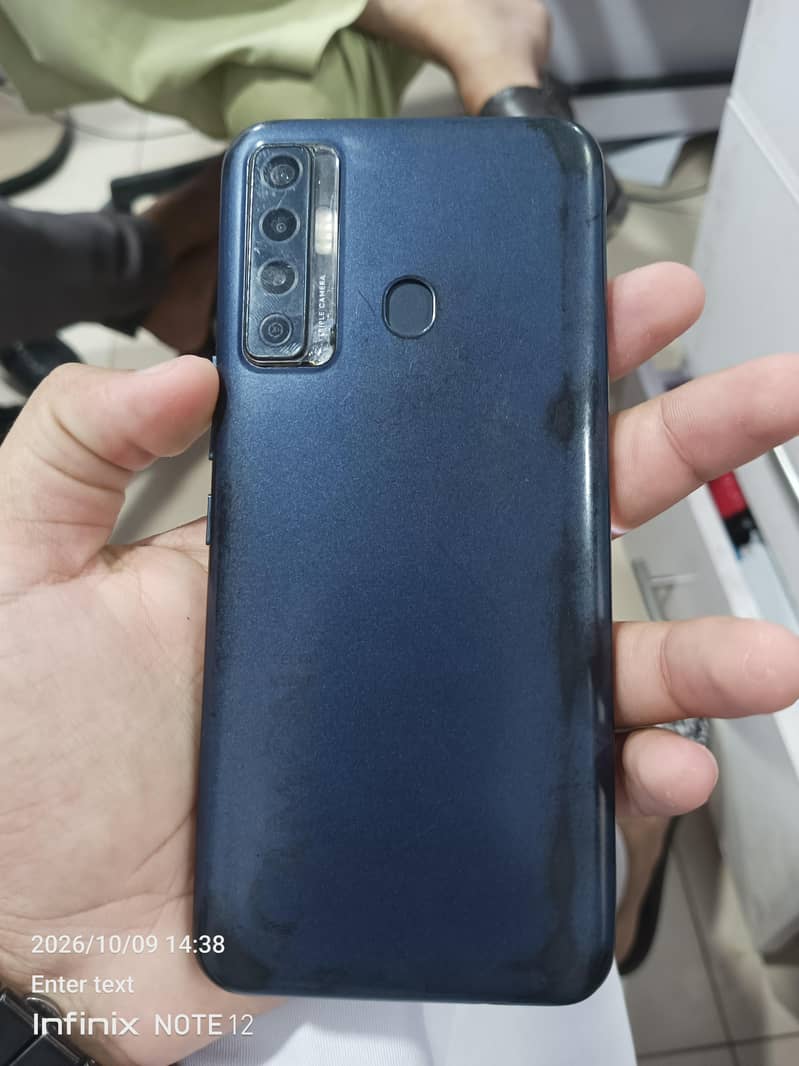 Tecno Camon 17 4