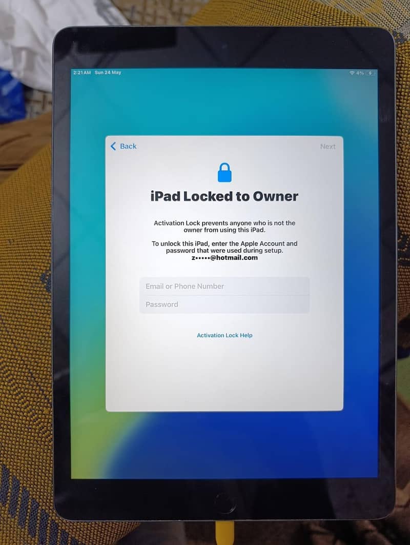 iPad 9th Generation iCloud lock 1