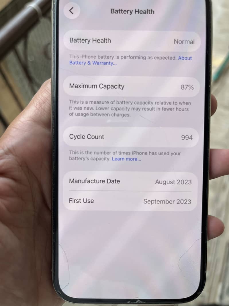 Apple iPhone 15 Pro Max 4