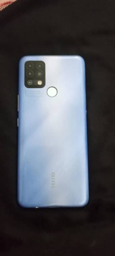 Tecno Pova 6/128