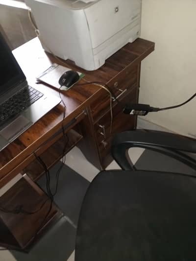 office tables
