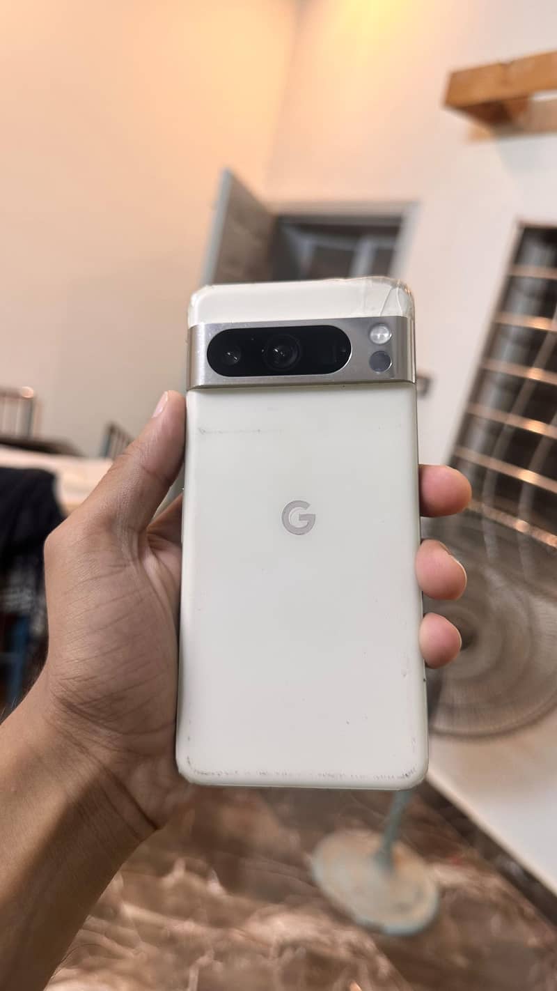 Google Pixel 8 Pro 6