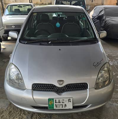 Toyota Vitz 2000