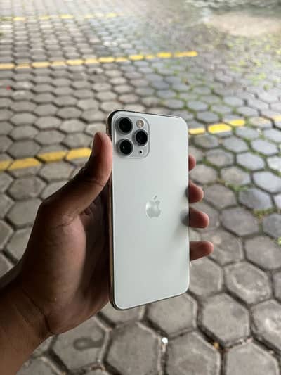 Apple iPhone 11 Pro