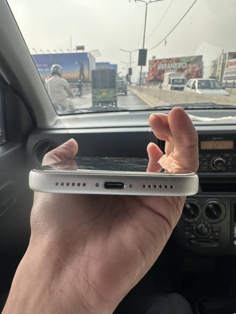 Apple iPhone 17 Pro Max 2